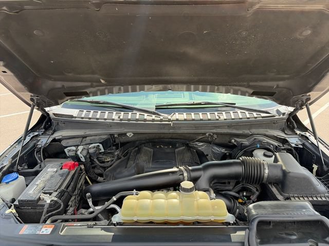 Used 2020 Ford Expedition Limited w/ Equipment Group 302A AWD/4WD image 32