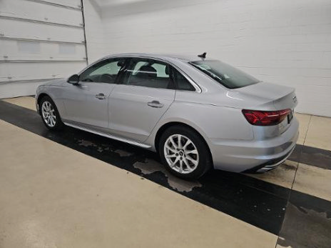 Used 2023 Audi A4 2.0T Premium w/ Convenience Package AWD/4WD image 4