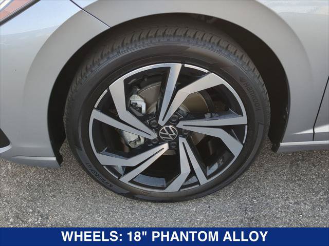 Certified 2025 Volkswagen Jetta SEL FWD image 9