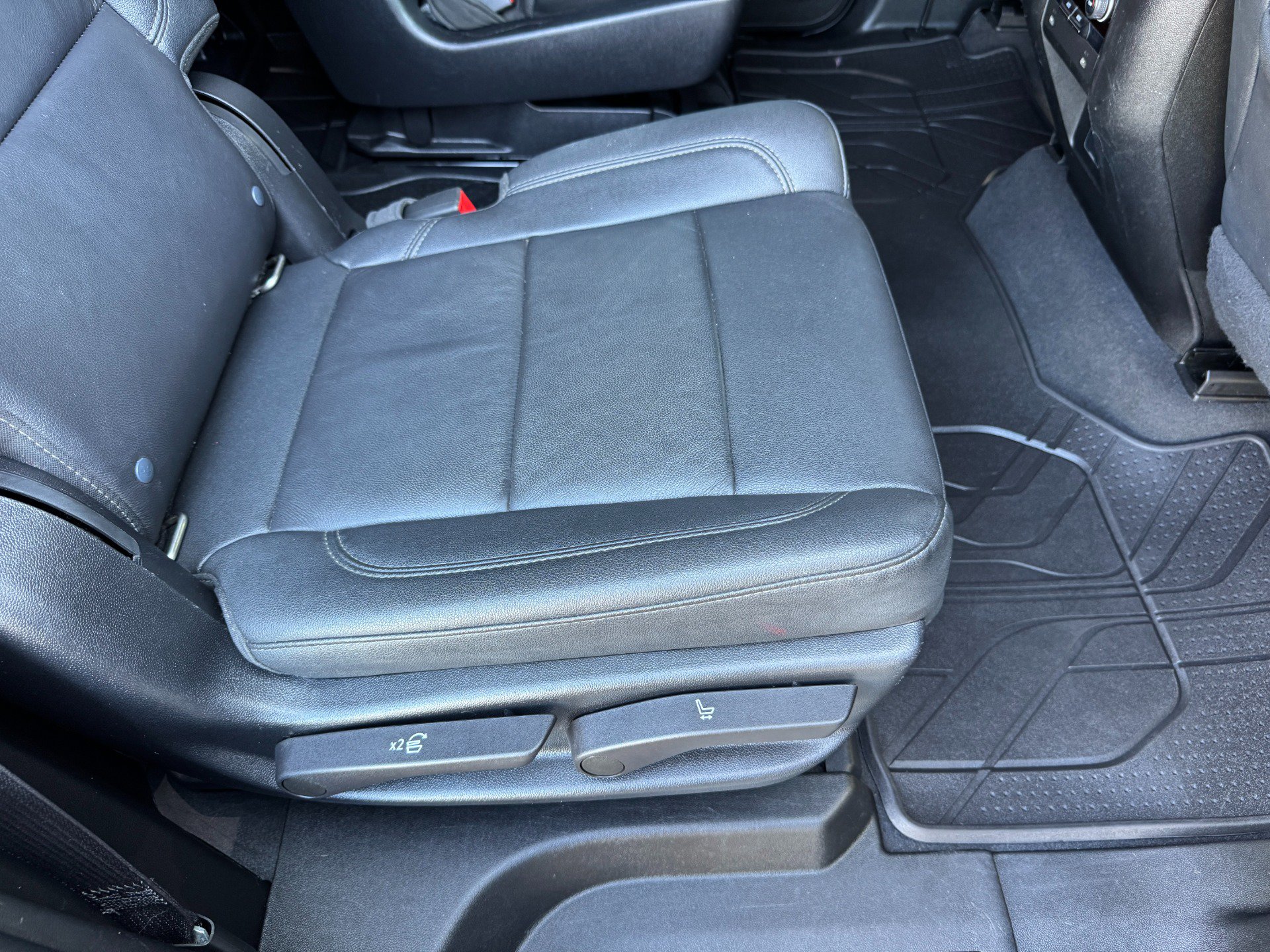 Used 2022 Chevrolet Tahoe LT AWD/4WD image 71