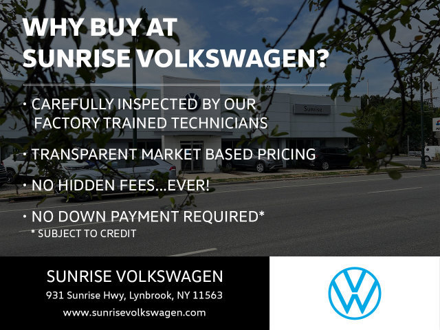 Used 2023 Volkswagen Tiguan SE w/ Panoramic Sunroof Package AWD/4WD image 3