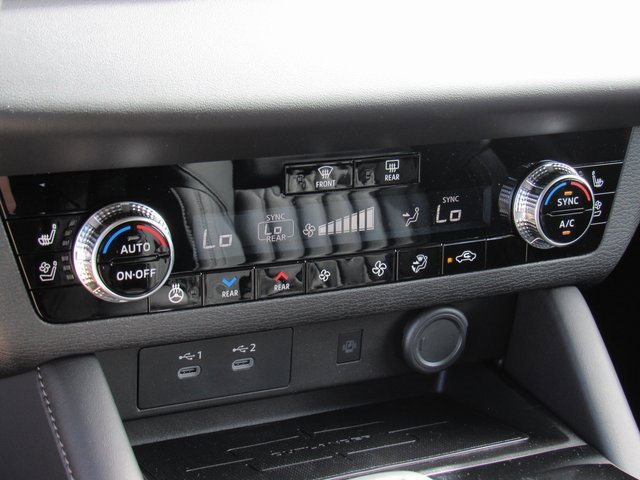New 2025 Mitsubishi Outlander SEL image 20
