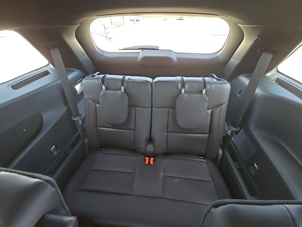 New 2026 Ford Explorer Platinum image 19