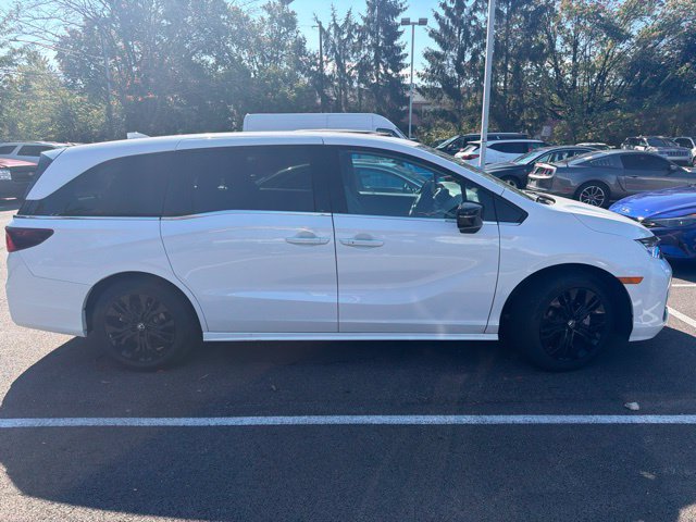 Used 2025 Honda Odyssey Sport-L image 2