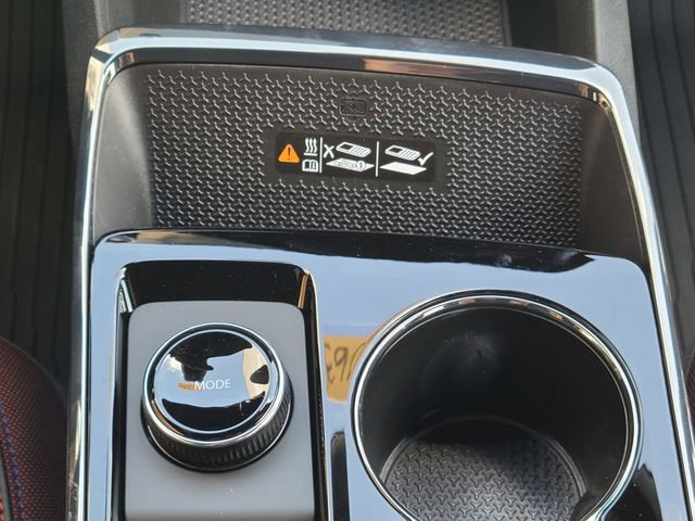 New 2026 Chevrolet Equinox RS w/ LPO, Floor Liner Package image 24