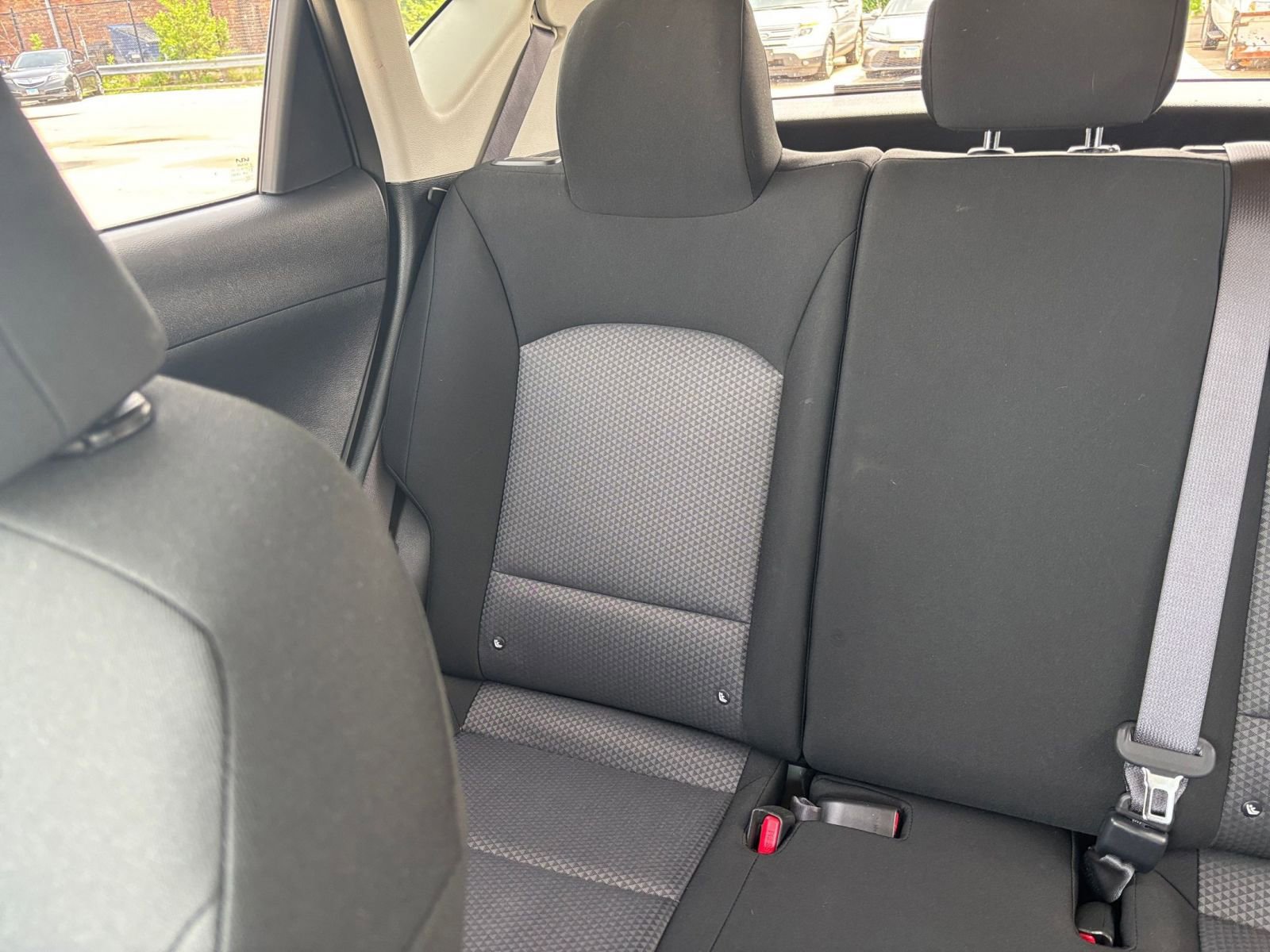 Used 2025 Kia Soul LX w/ LX Technology Package FWD image 37