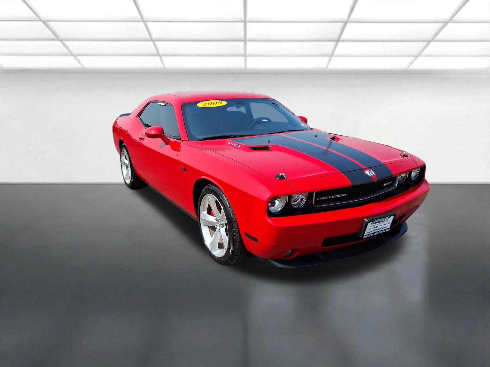 Used 2009 Dodge Challenger SRT8 w/ SRT Option Group II RWD image 1