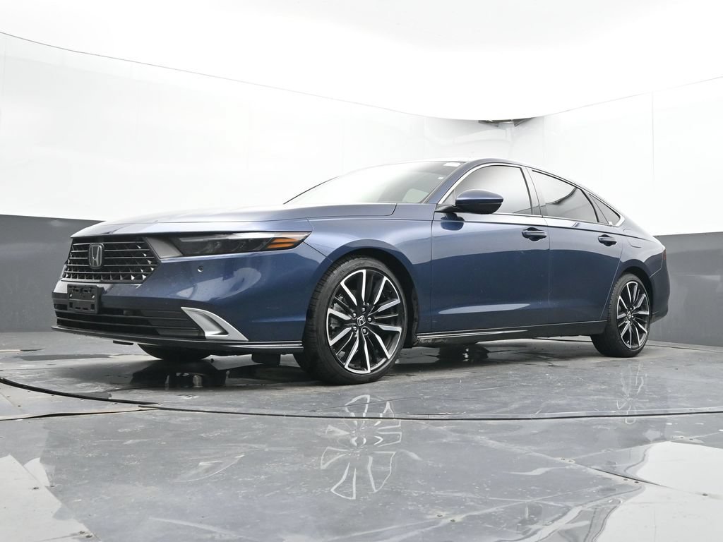 Used 2025 Honda Accord Touring image 26