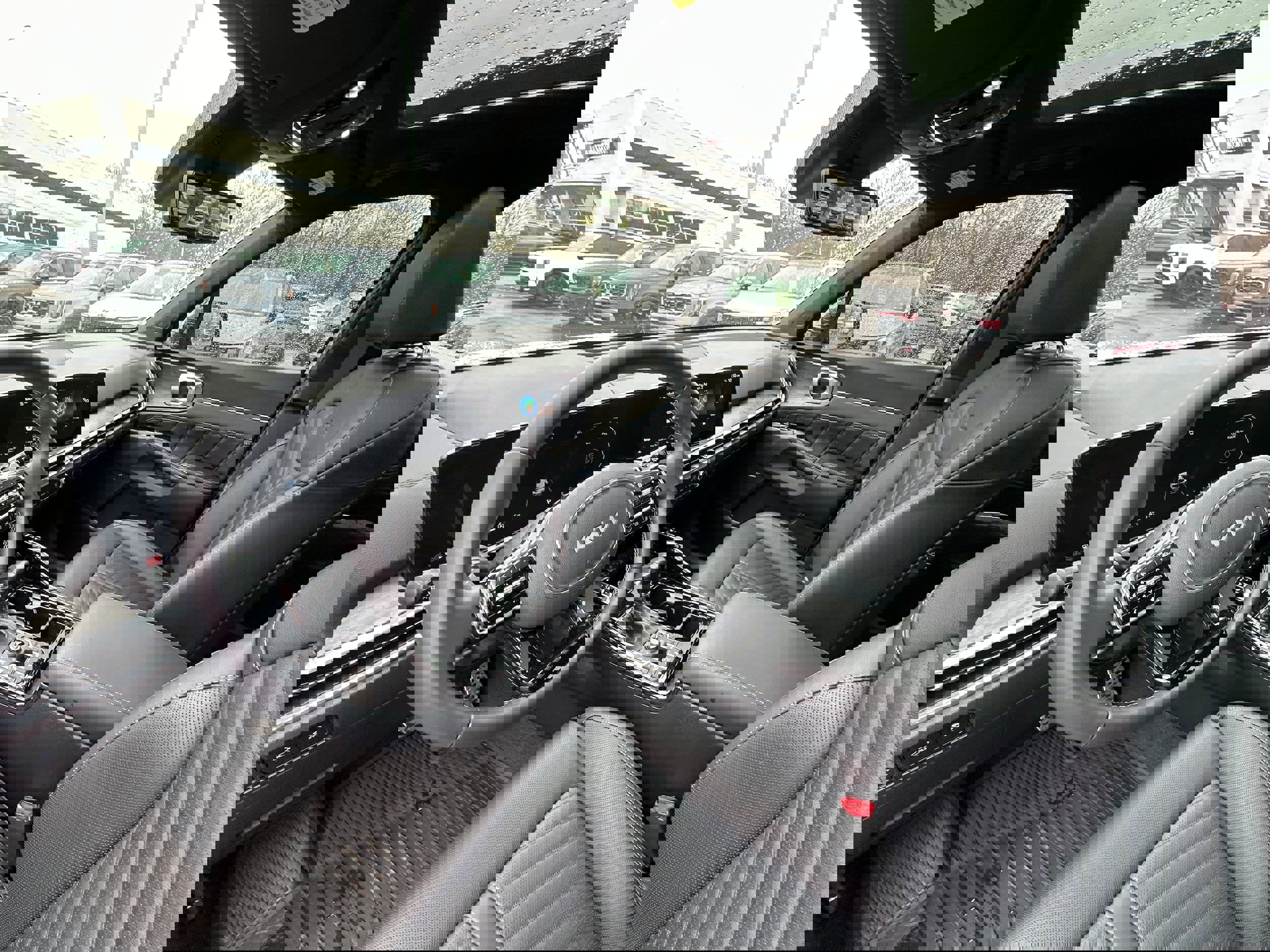 Used 2025 Kia Sorento SX Prestige image 31