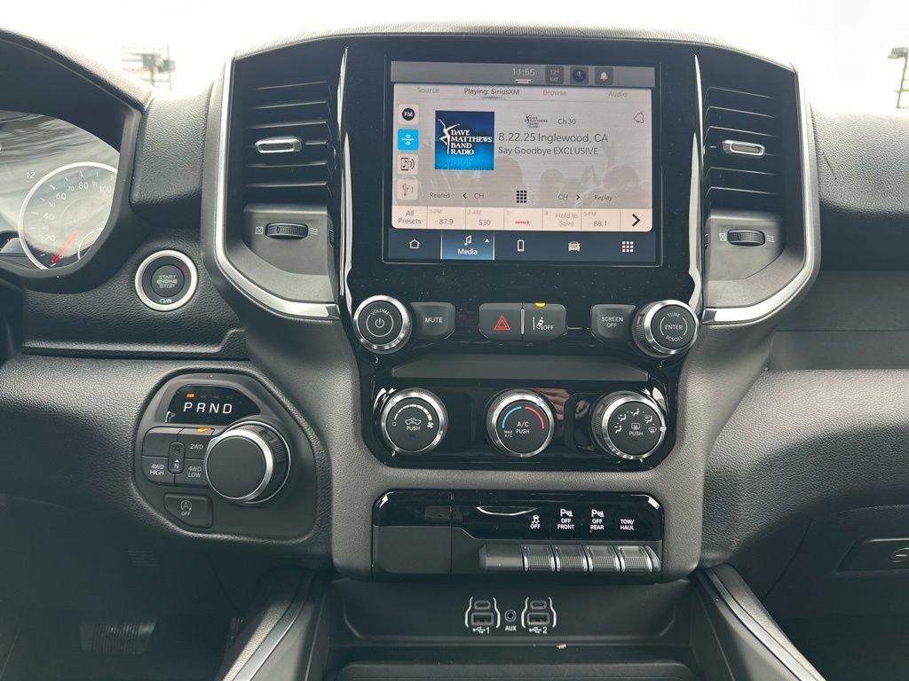 New 2026 RAM 1500 Express AWD/4WD image 18