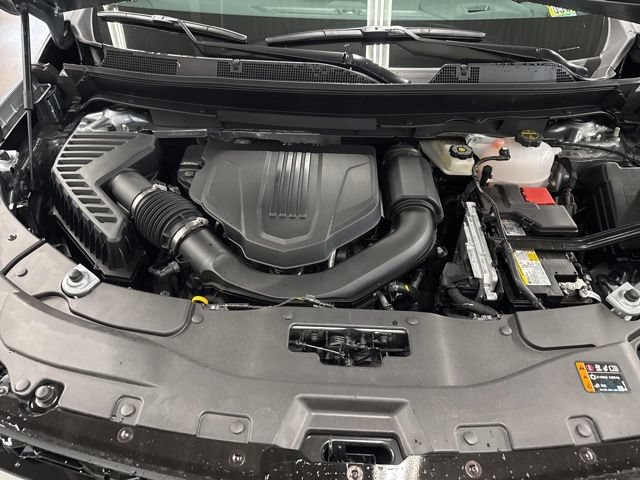 New 2026 Chevrolet Traverse Z71 w/ Enhanced Driving Package AWD/4WD image 32
