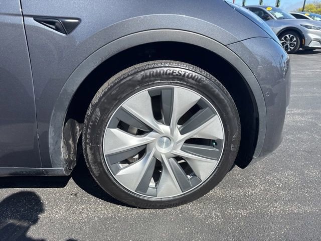 Used 2022 Tesla Model Y Long Range AWD/4WD image 24