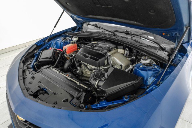 Used 2021 Chevrolet Camaro LT w/ Technology Package RWD image 44