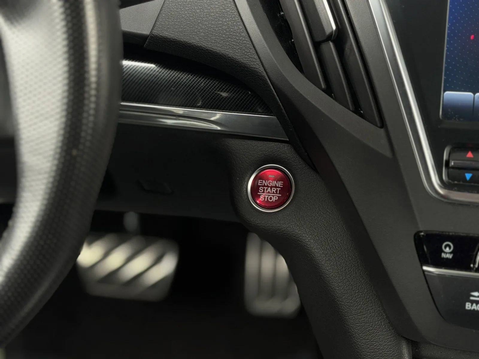 Used 2020 Acura MDX A-Spec image 31