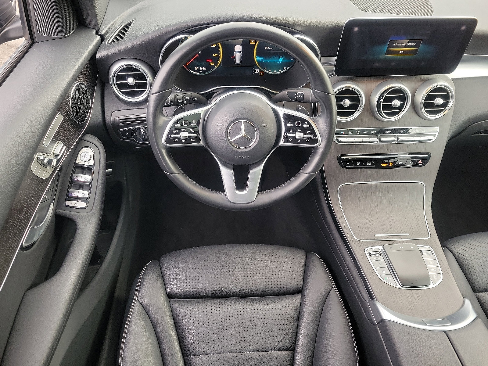 Used 2022 Mercedes-Benz GLC 300 4MATIC image 11