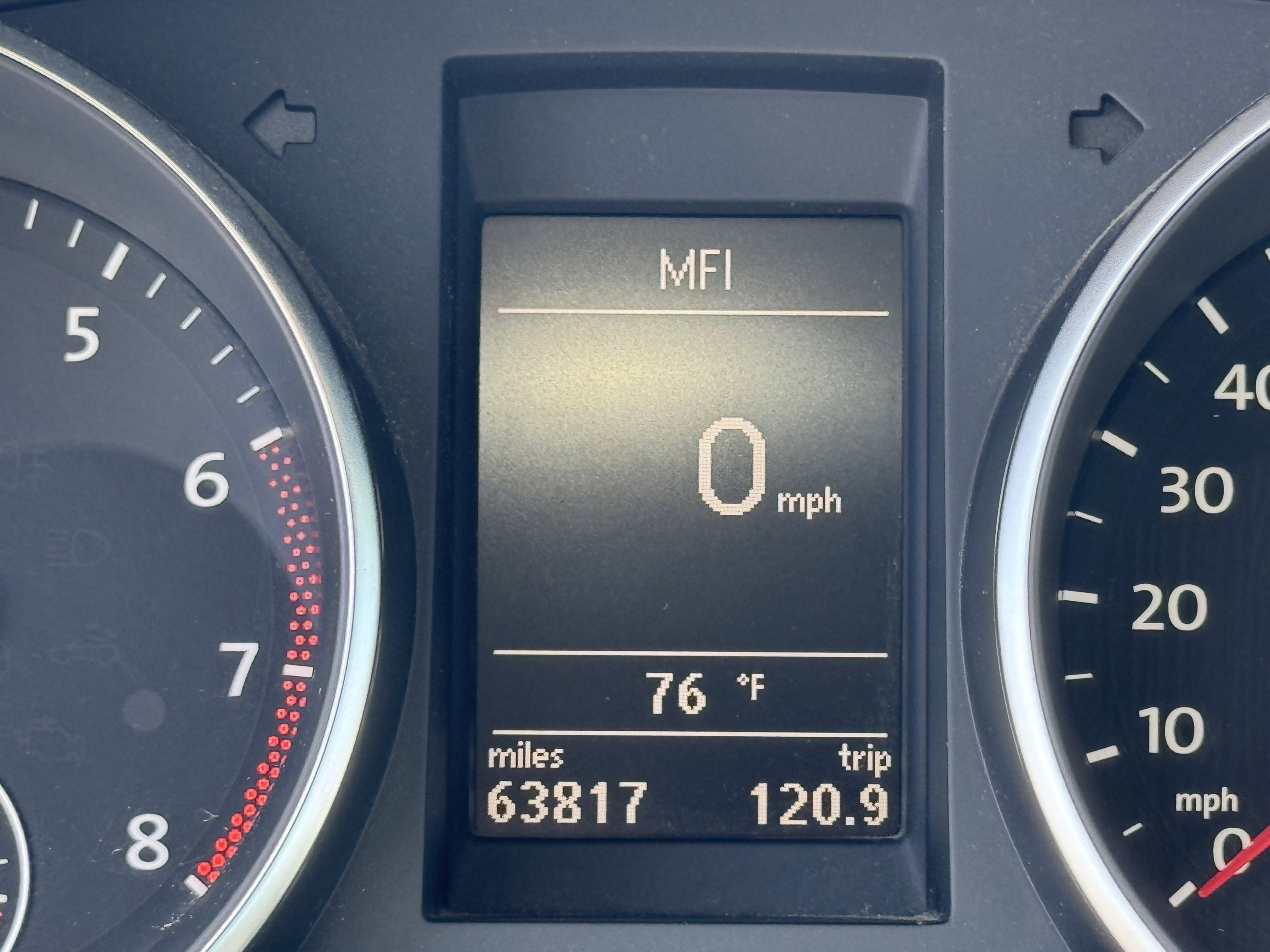 Used 2012 Volkswagen Jetta SE FWD image 23