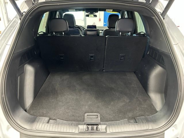 Used 2025 Ford Escape ST-Line Select AWD/4WD image 21