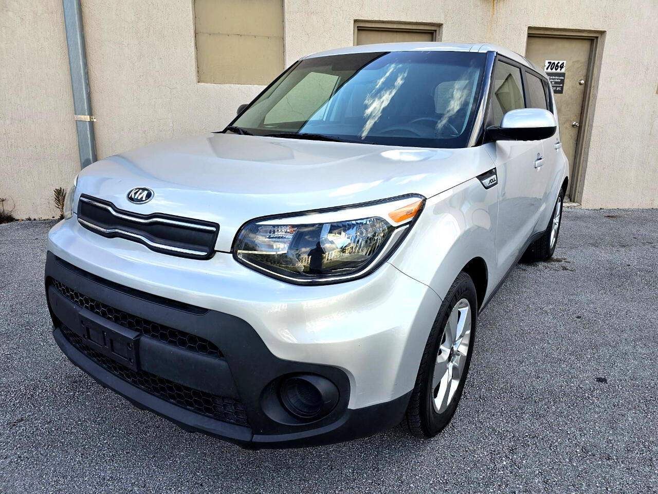 Used 2018 Kia Soul ! image 13