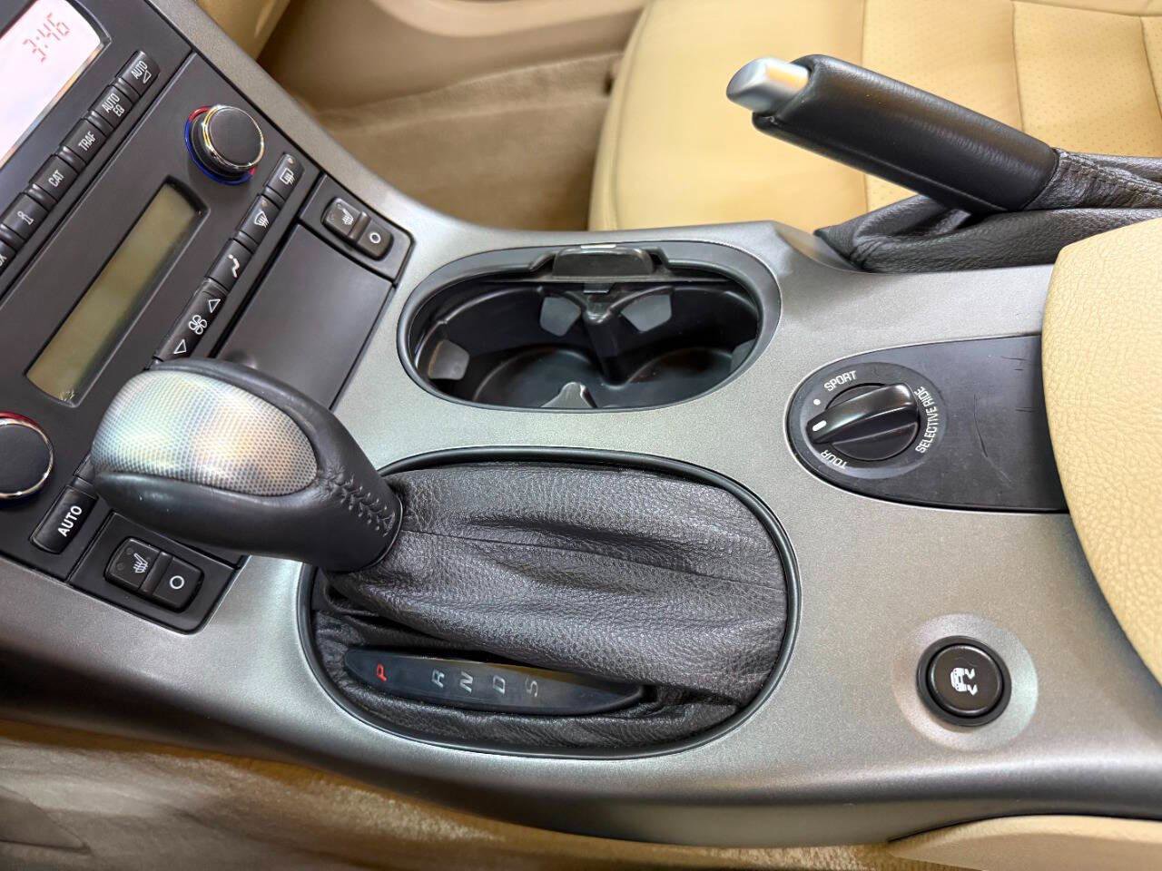 Used 2007 Chevrolet Corvette Convertible w/ Preferred Equipment Group image 53