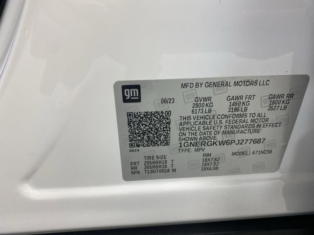 Certified 2023 Chevrolet Traverse LT FWD image 43