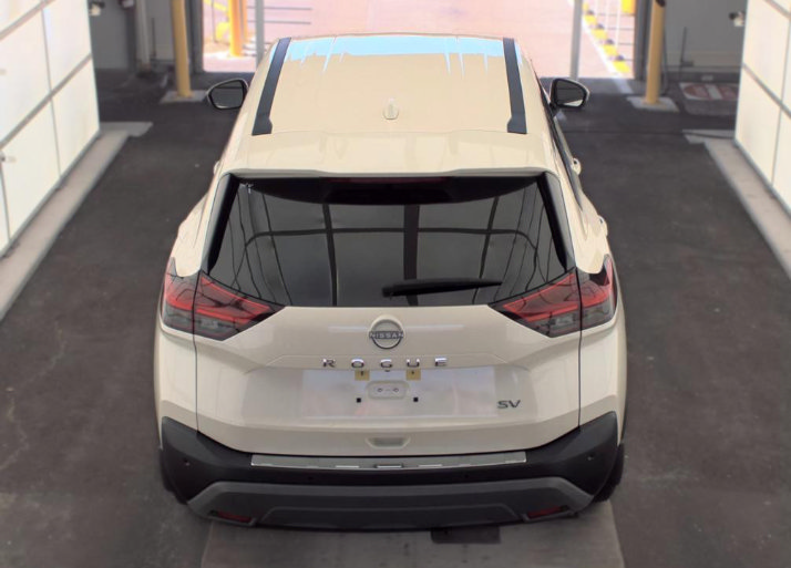 Used 2023 Nissan Rogue SV FWD image 3