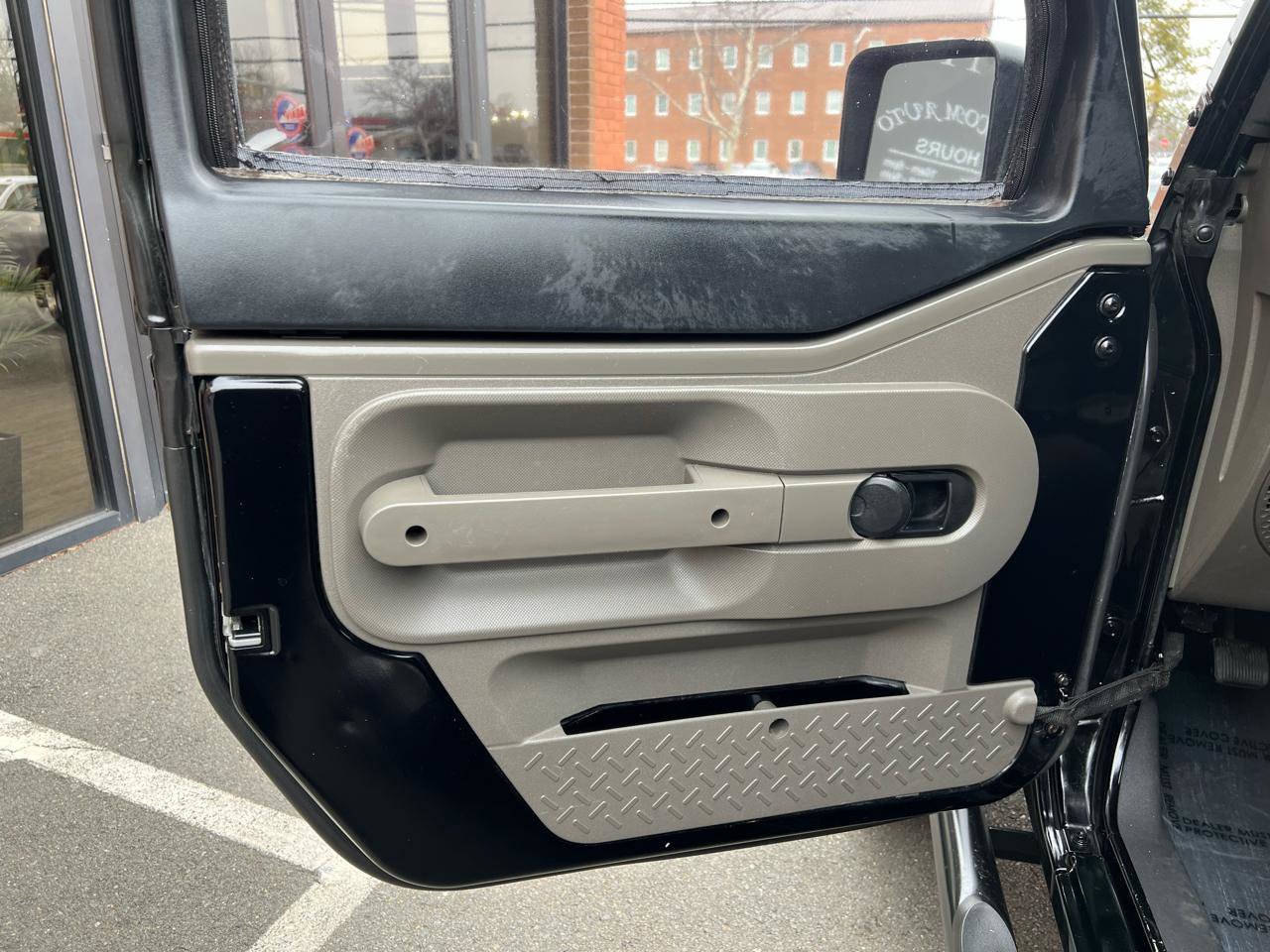 Used 2007 Jeep Wrangler Sahara image 24