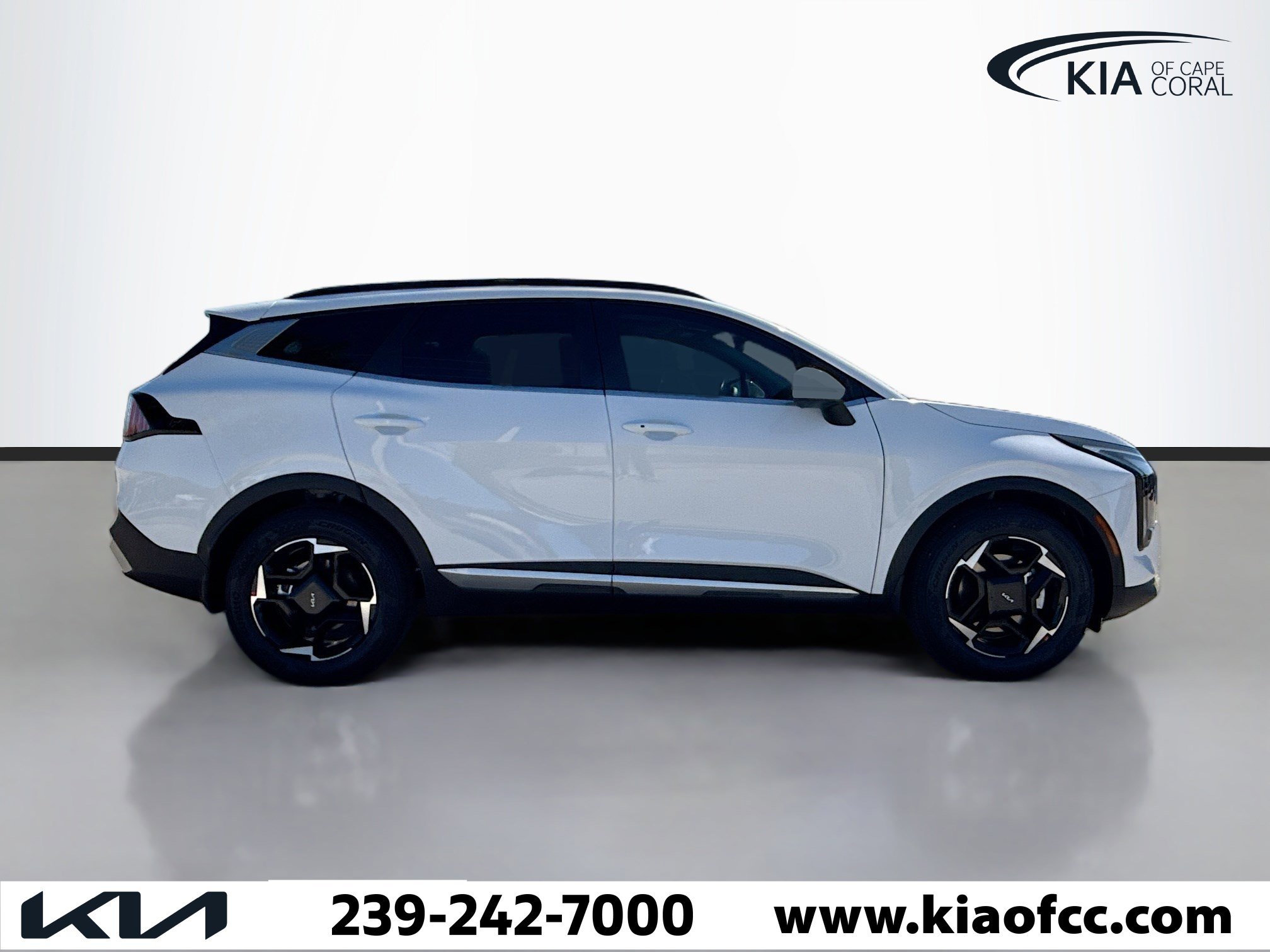 New 2026 Kia Sportage EX w/ EX Panorama Roof Package image 6