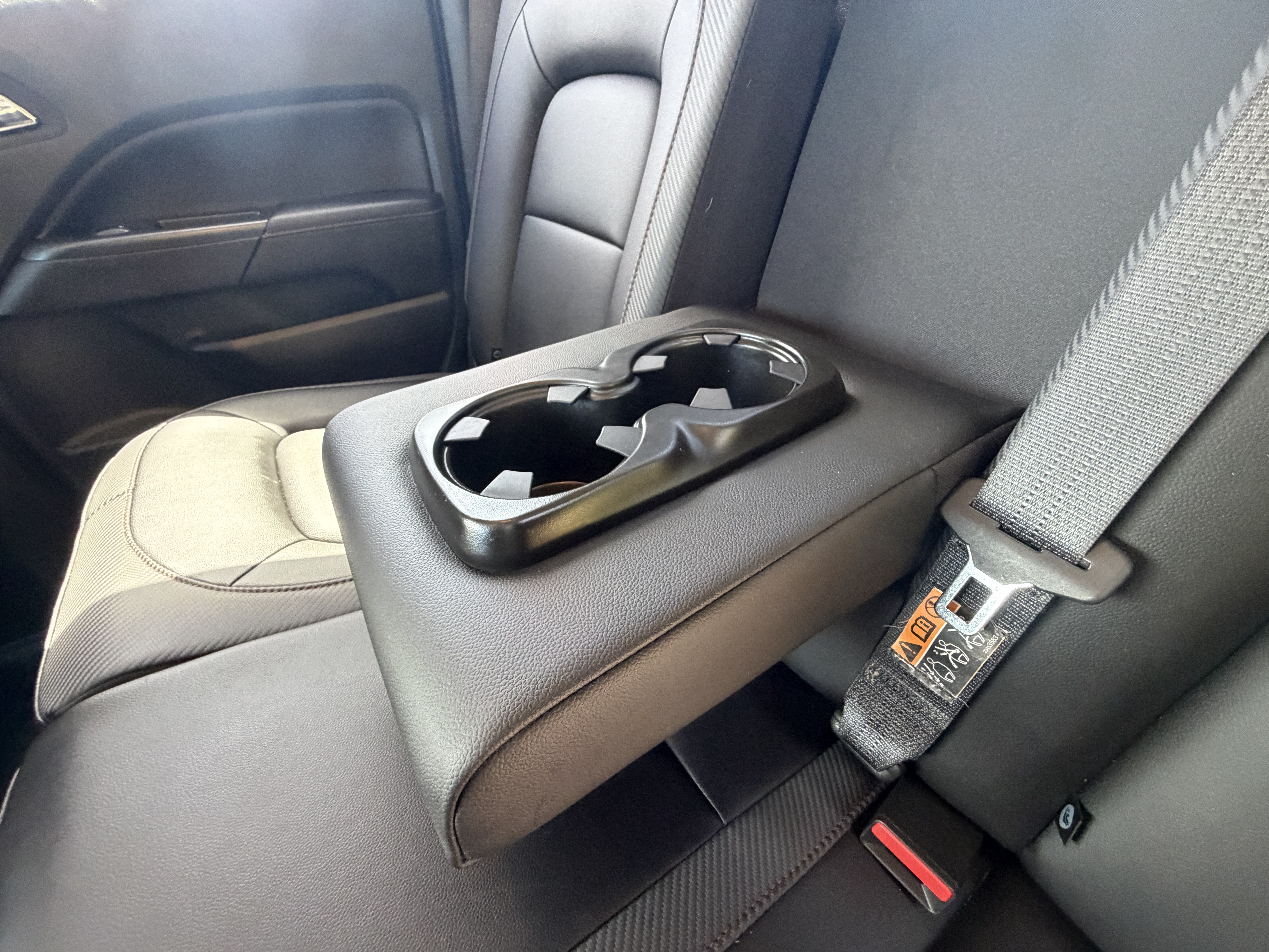 Used 2022 GMC Canyon AT4 w/ Trailering Package AWD/4WD image 16