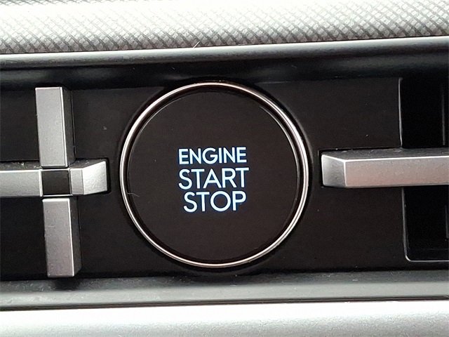 Used 2025 Hyundai Santa Fe SE image 25