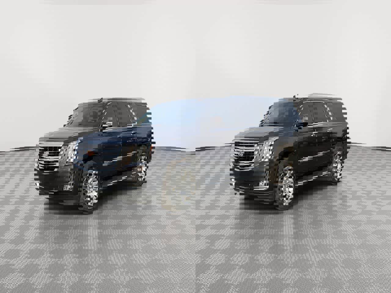 Used 2018 Cadillac Escalade ESV Luxury image 4