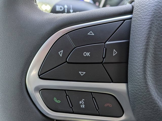 New 2026 Chrysler Voyager LX FWD image 21
