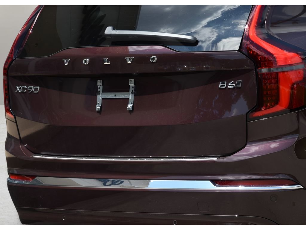 Certified 2026 Volvo XC90 B6 Core w/ Protection Package Premier AWD/4WD image 30