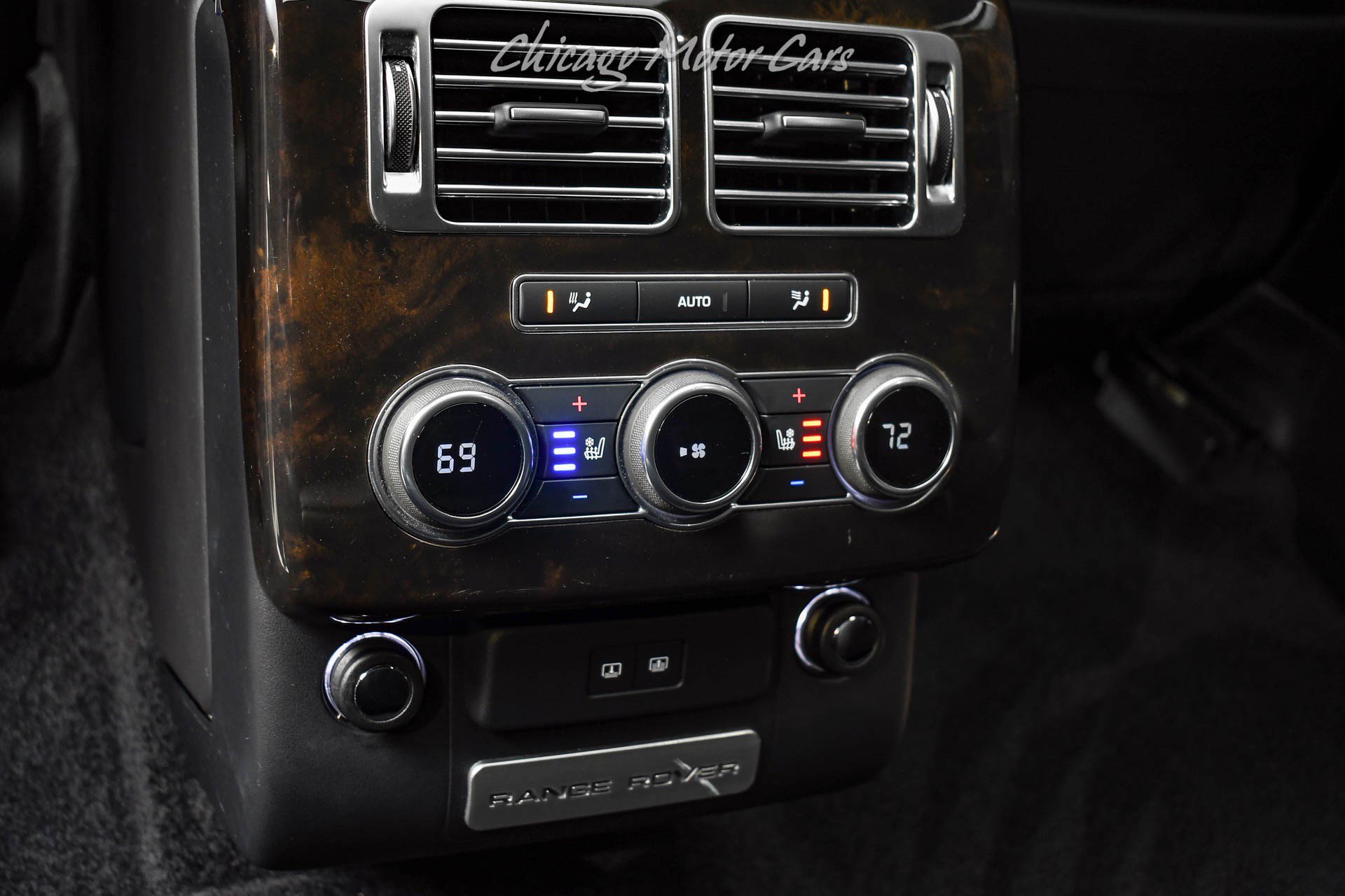 Used 2016 Land Rover Range Rover Long Wheelbase Supercharged image 31