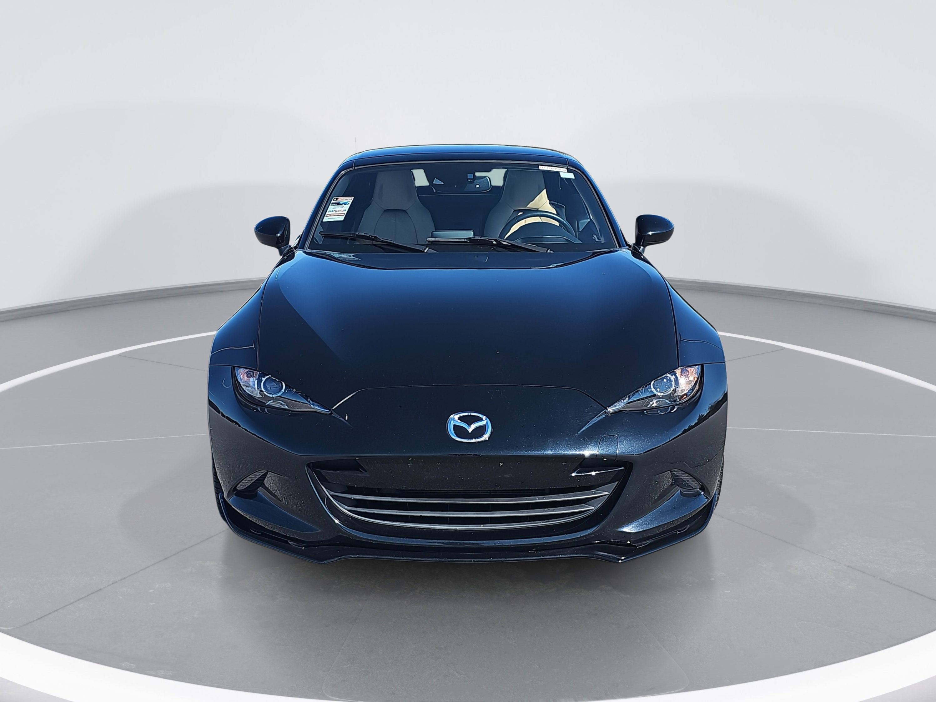 Used 2017 MAZDA MX-5 Miata RF Grand Touring image 8