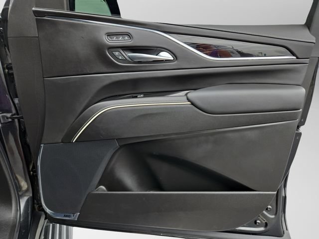 Certified 2024 Cadillac Escalade ESV V AWD/4WD image 48