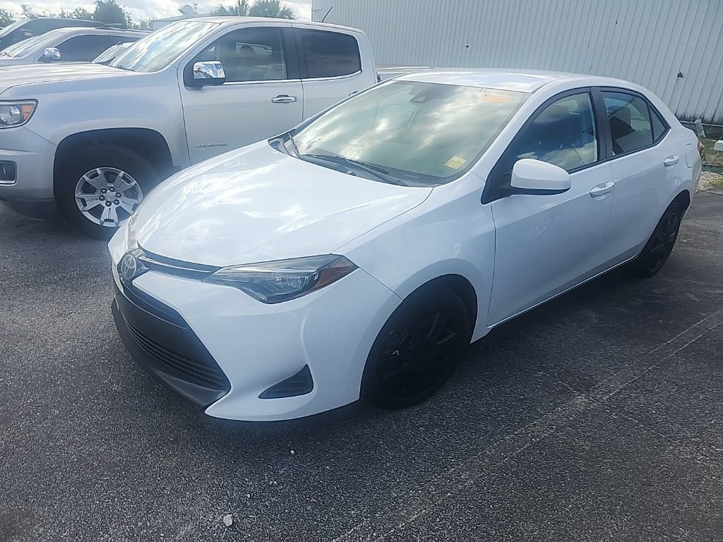 Used 2019 Toyota Corolla LE FWD image 5