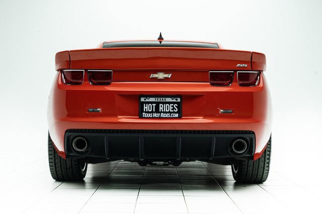Used 2010 Chevrolet Camaro SS w/ Interior Accent Trim Package image 16