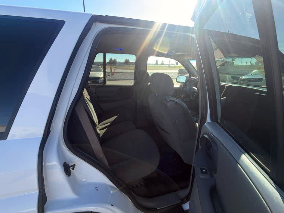 Used 2002 Chevrolet TrailBlazer LT AWD/4WD image 25