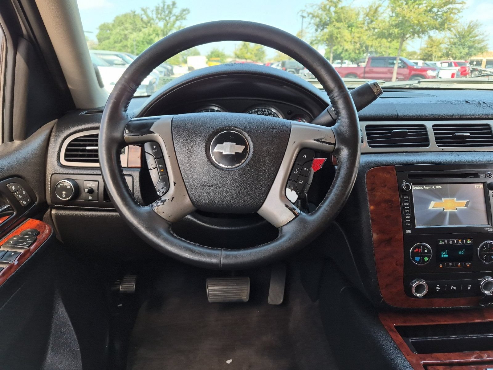 Used 2013 Chevrolet Tahoe LTZ RWD image 13