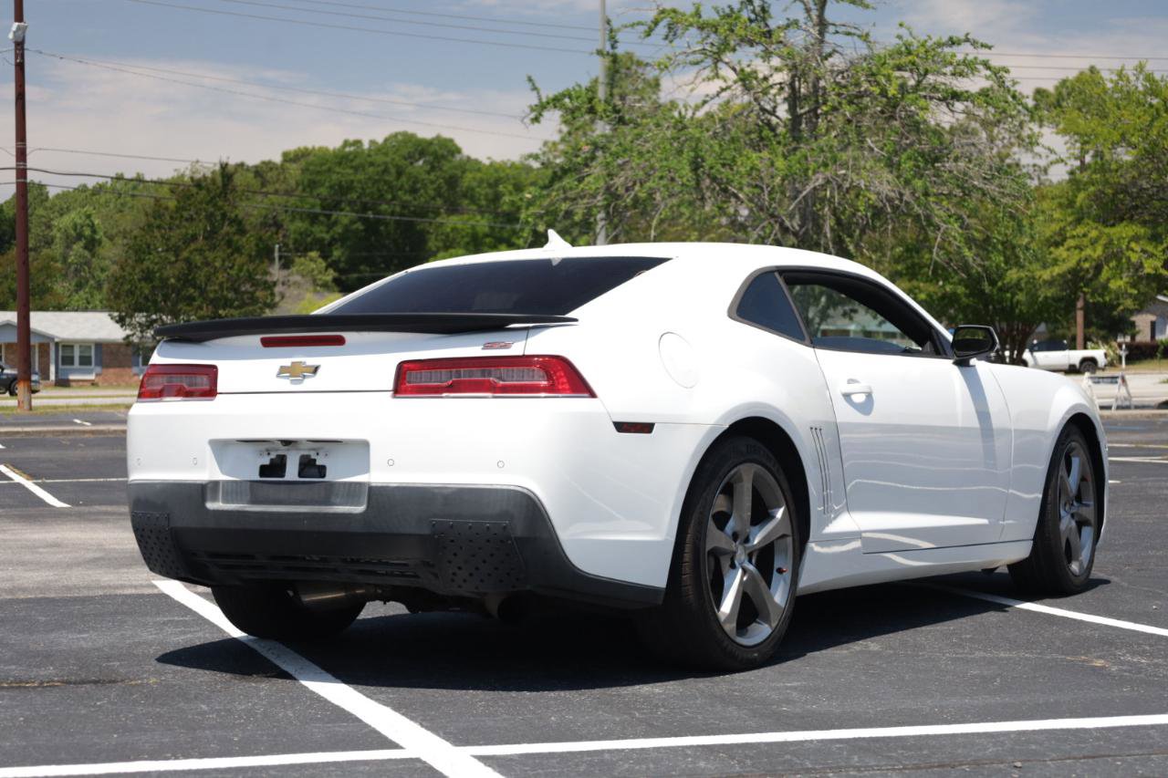 Used 2014 Chevrolet Camaro SS w/ RS Package RWD image 5