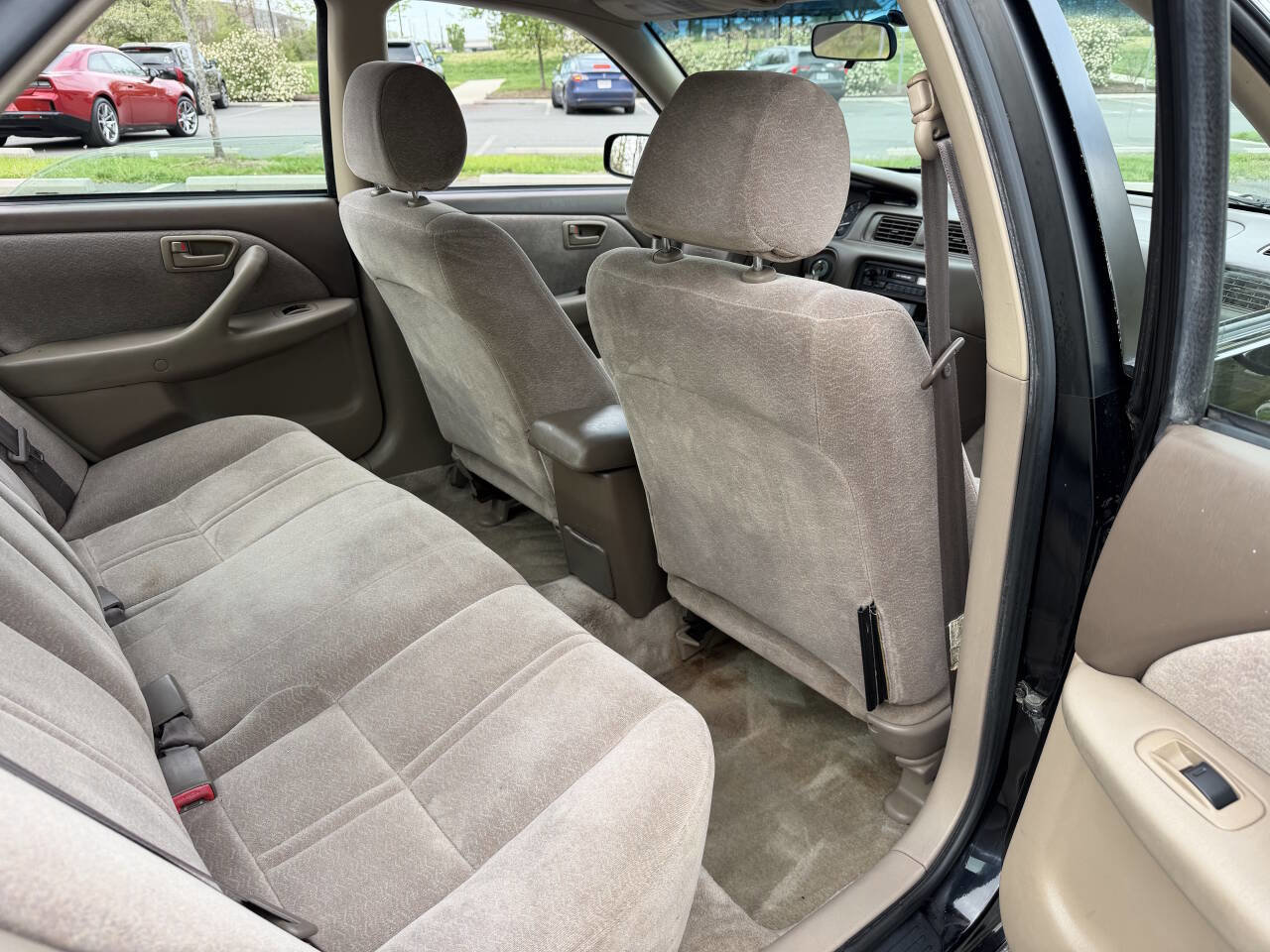 Used 1997 Toyota Camry CE FWD image 22