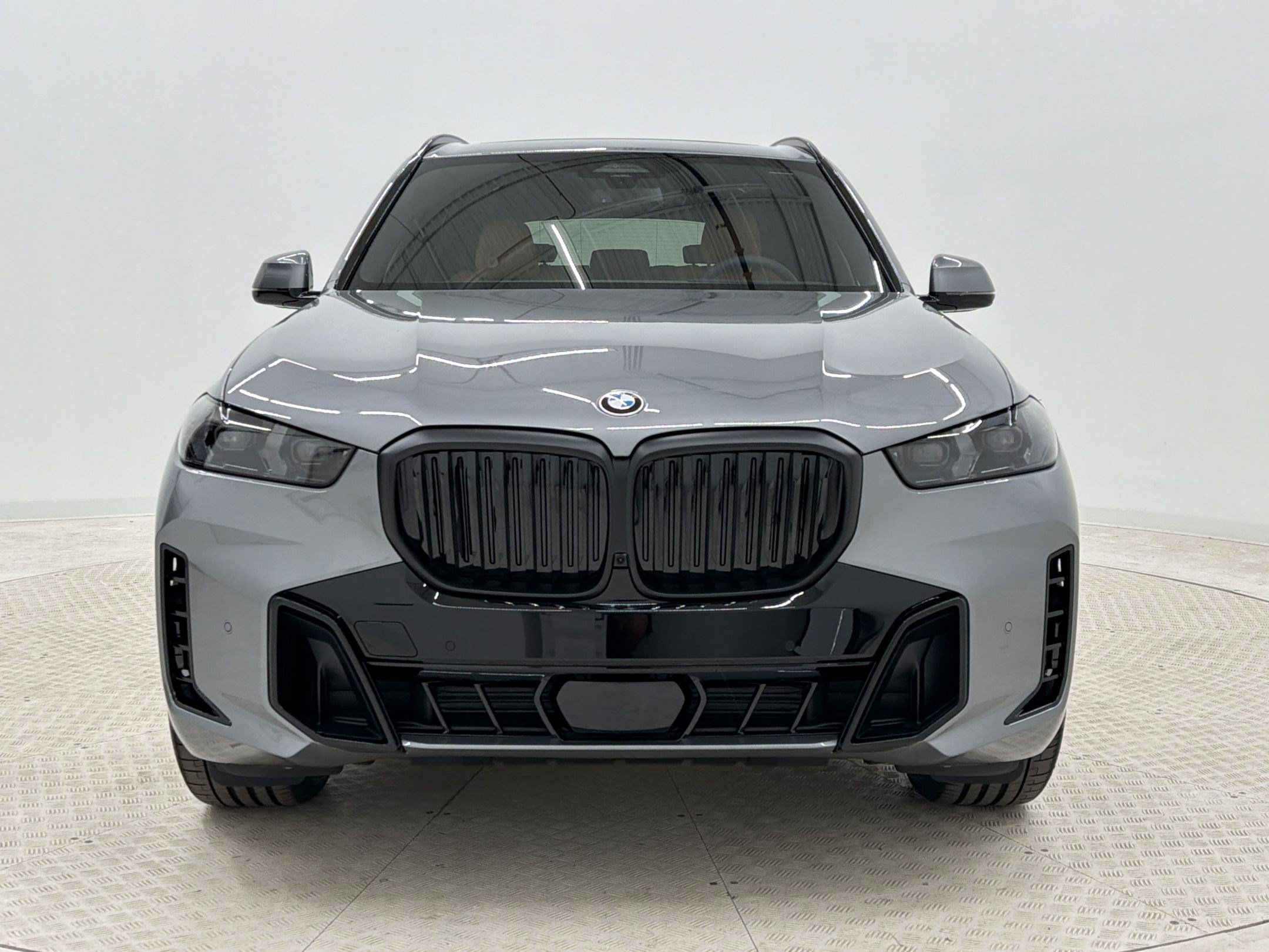 New 2026 BMW X5 xDrive40i w/ M Sport Package AWD/4WD image 6
