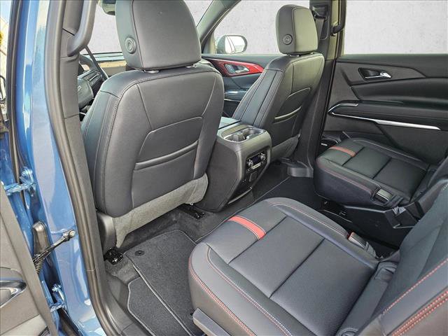 New 2026 Chevrolet Traverse RS image 9