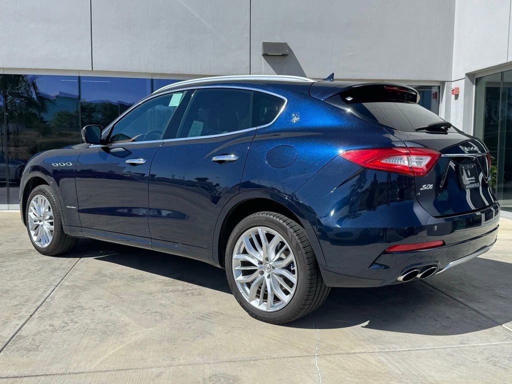 Used 2020 Maserati Levante S GranLusso image 6