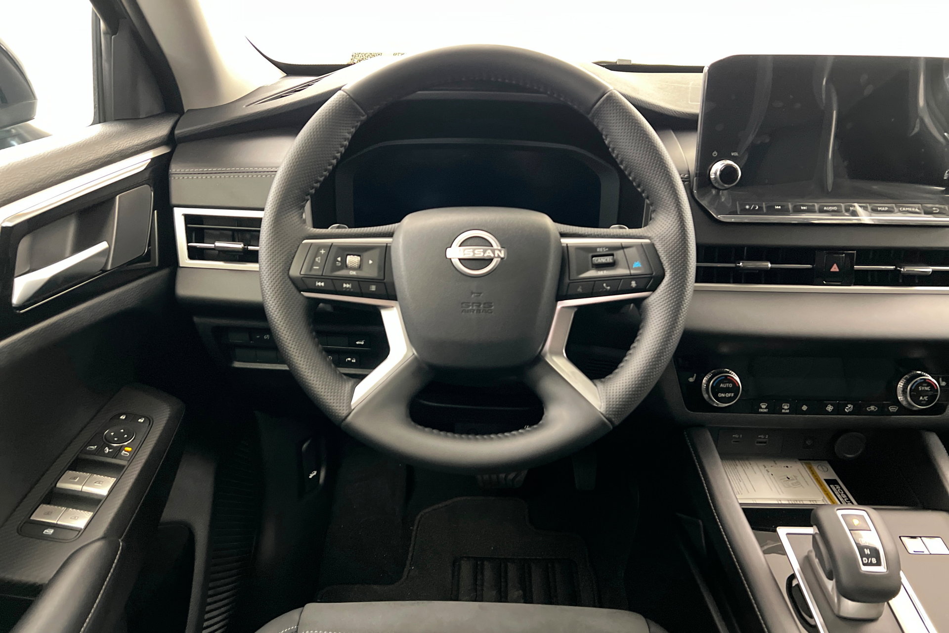 New 2026 Nissan Rogue SL image 12