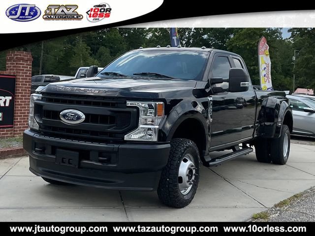 Used 2022 Ford F350 XL w/ Power Equipment Group AWD/4WD image 3
