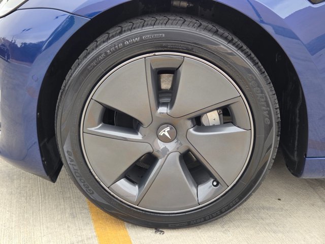 Used 2022 Tesla Model 3 image 22