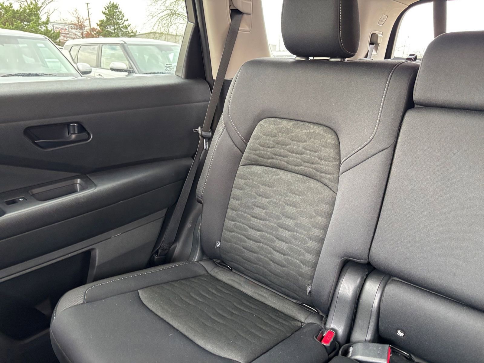 Used 2025 Nissan Pathfinder SV image 42