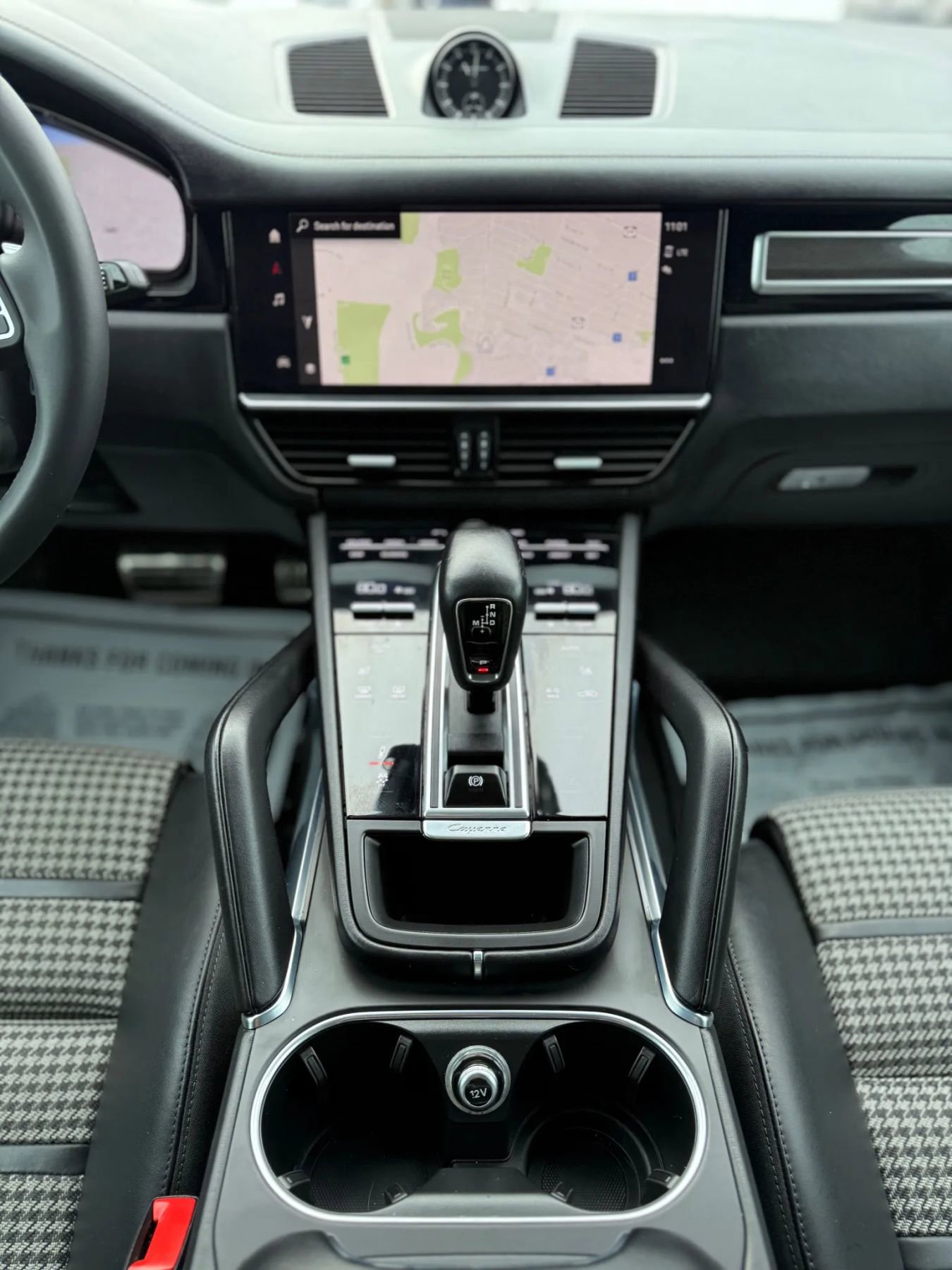 Used 2022 Porsche Cayenne Turbo image 37