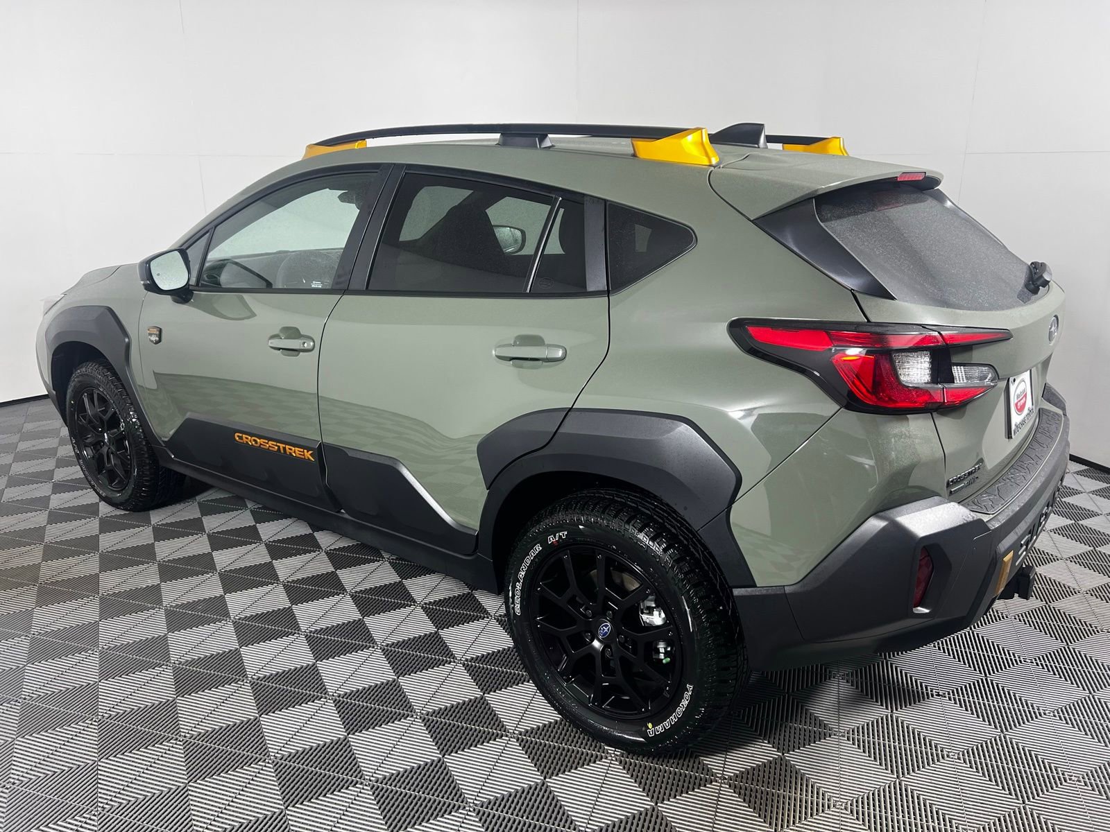 Used 2025 Subaru Crosstrek 2.5i Wilderness w/ Crosstrek Mirror Package image 7